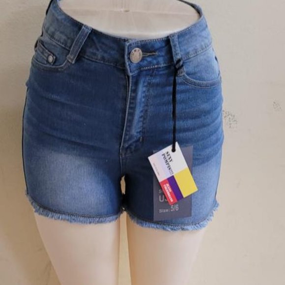 Sexy Pompis by Negrura Fashion - Picture 1 of 2